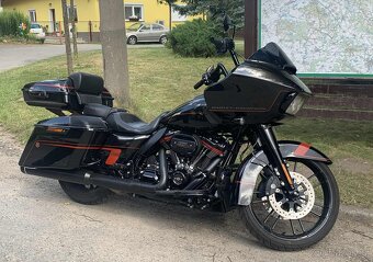 Harley-Davidson Road Glide CVO - 8