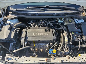 OPEL ASTRA J 2012 / 1.6 + PLYN - 8