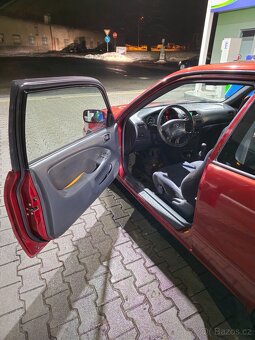 Toyota Corolla 1.4 vvti 71kw, r.v. 2000 - 8