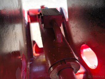 Drapák (kleště) pro bagr 1-3t - 8