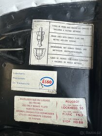 Krásný Peugeot 504 Coupé facelift 2.0 bez koroze - 8