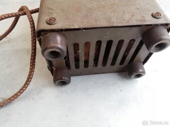 Elektronková nabíječka autoakumulátorů - 1. republika ČSR - 8