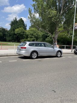 Volkswagen Passat B8 Variant 2,0 TDI 4Motion - 8