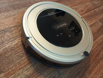 Prodám robotický vysavač ROBZONE + nový kávovar zdarma. - 8