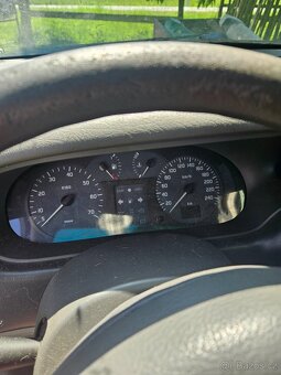 Renault Megane Scenic 2001 - 8