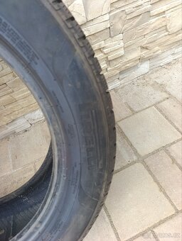Pneu 265/50 R20 - 8