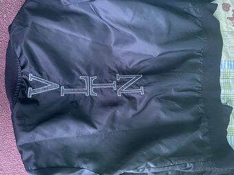 nádherný bomber Valentino - 8