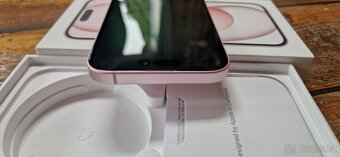 Apple iphone 15 128gb Pink - 8