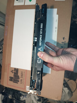 EVGA Geforce 1060 GTX 3 GB - 8