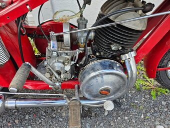 Jawa 250 Special - 8