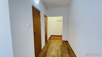 Ponájem světlého bytu 2+1, balkon, 8.května, Šumperk - 8