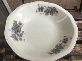 stary dzbanek, miska s fialkami - 8