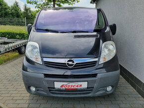 Opel Vivaro 2,5 TDCi 8 Míst Webasto 2xKlima 242.000 Kč - 8
