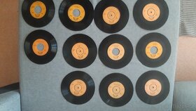 Vinylové staré gramodesky + hurvínek a spejbl (ps:bez obalů) - 8