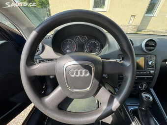 Audi A3, 2.0,SERVIS.KN,BIXENONY,TEMPOMA - 8