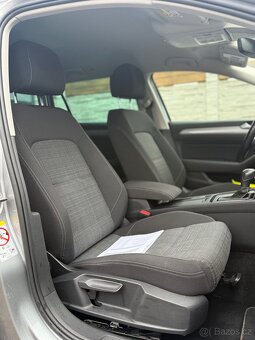 Volkswagen Passat 2.0tdi 110kw 2022 DSG KAMERA ACC TAŽNÉ - 8