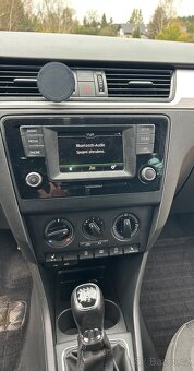 Škoda Rapid spaceback 1.6tdi - 8