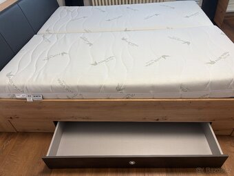 Manželská postel Sconto 180x200 - 8