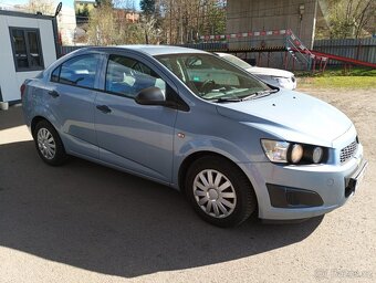 Chevrolet Aveo KNBE1 - 8