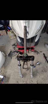 PIAGGIO BEVERLY 300 ie - 8