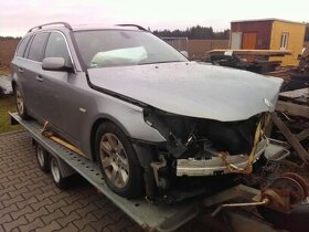BMW e60 e61 - 8