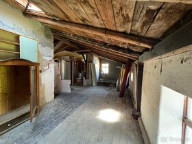 Prodej rodinného domu v původním stavu Teplice nad Metují - 8