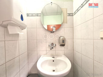 Pronájem kanceláře 18 m², Hodonín, ul. Velkomoravská - 8