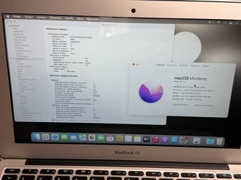Macbook Air 11" 2015 / I5 / 4GB / 128GB - DPH - 8