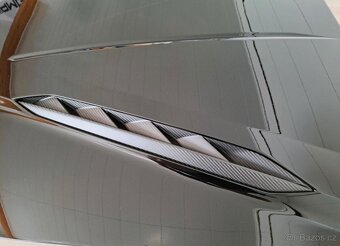 Lamborghini Urus S PERFORMANTE karbon kapota - 8