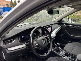 Octavia 4 combi 2.0 tdi 110kw 2021 - 8