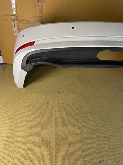 Prodám zadní nárazník Octavia 4 - 8