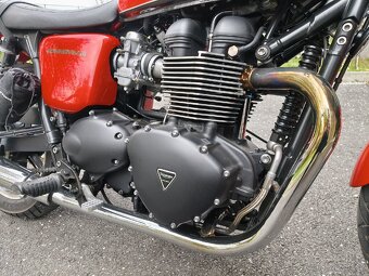 prodám motorku Triumph Bonneville - 8