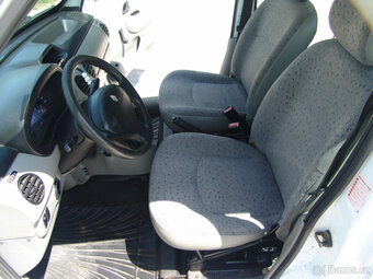 Renault Kangoo 1.5 dCi - 8