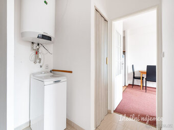 Pronájem bytu 2+kk, Za Mlýnem, Braník, 17490 Kč/měs, 37 m2 - 8