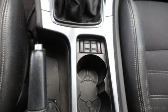 FORD MONDEO 2.0 TDCI 103KW KOMBI TITANIUM 189 tis.km - 8