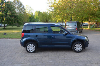 PRODÁM ŠKODA YETI 1.4TSI DSG 90KW AMBIENTE TOP - 8