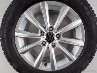 Volkswagen Passat - Originání 16" alu kola - Zimní pneu - 8