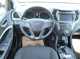 Hyundai Santa Fe 2.2CRDi 147kW 4x4 AUTOMAT 7MÍST TAŽNÉ 1MAJ - 8