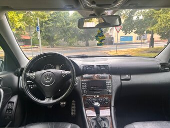 Mercedes benz - 8