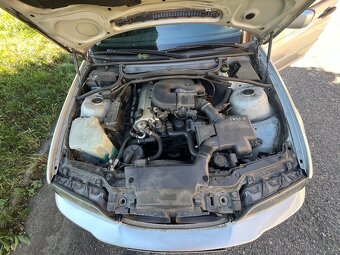BMW E46 318i – 87 kW – bez koroze – IT dovoz - 8