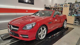 Mercedes-Benz SLK250 - 8