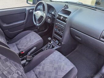 Opel ASTRA - 8