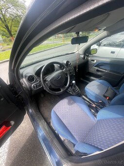 Ford Fiesta 1,4 benzín - 8