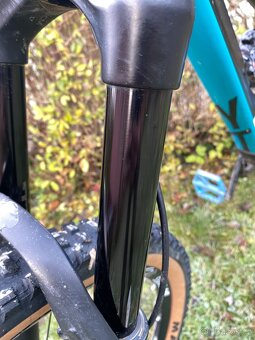 Yt industries capra - 8