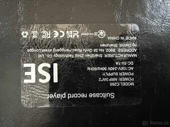 Retro kufříkový gramofon (404) - 8