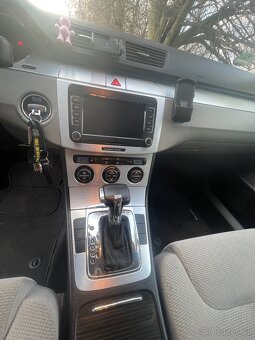 VW Passat B6 2.0 TDi 103 Kw DSG - 8