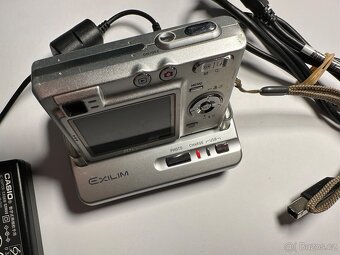 Casio EXILIM EX-Z50 - 8