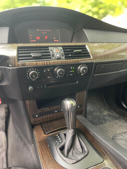 BMW 525D PĚKNÝ STAV - 8