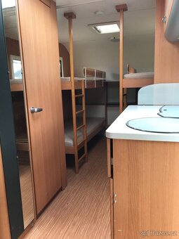 Karavan - 8
