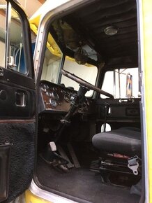 Peterbilt 359 1977 - pojízdný - 8